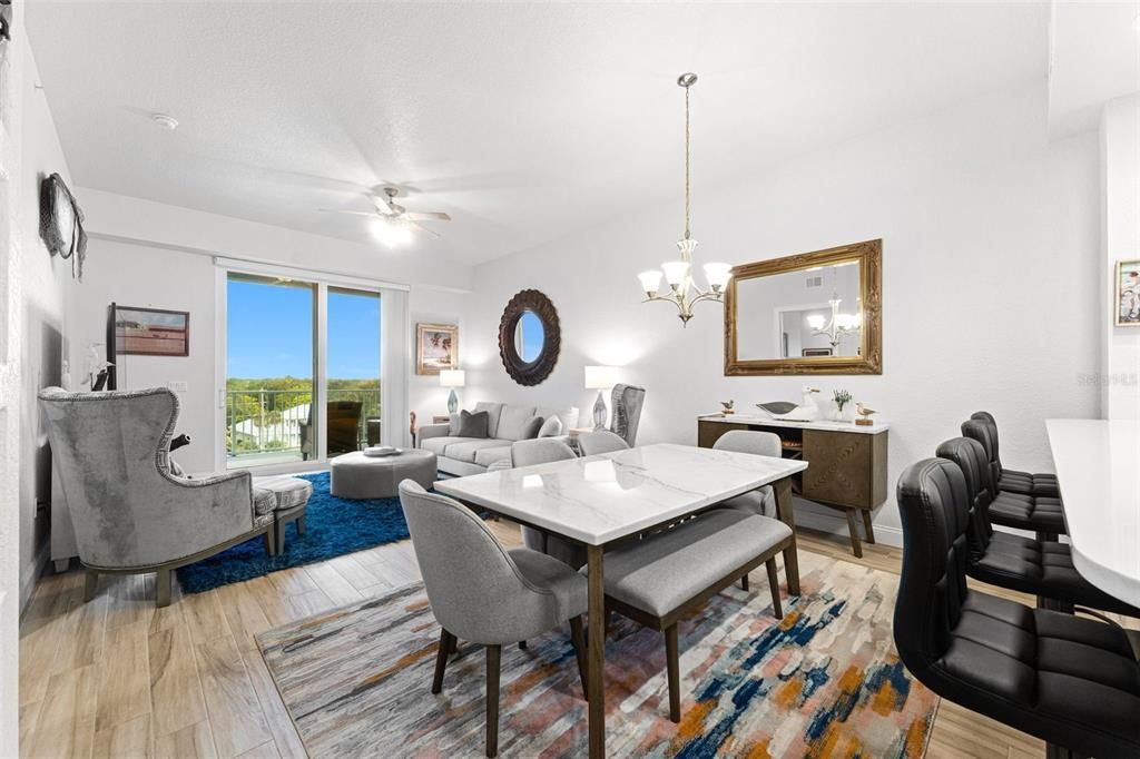En Venta: $699,000 (3 camas, 2 baños, 1603 Pies cuadrados)