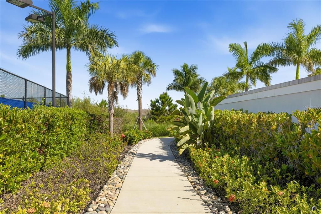 For Sale: $650,000 (3 beds, 3 baths, 2919 Square Feet)