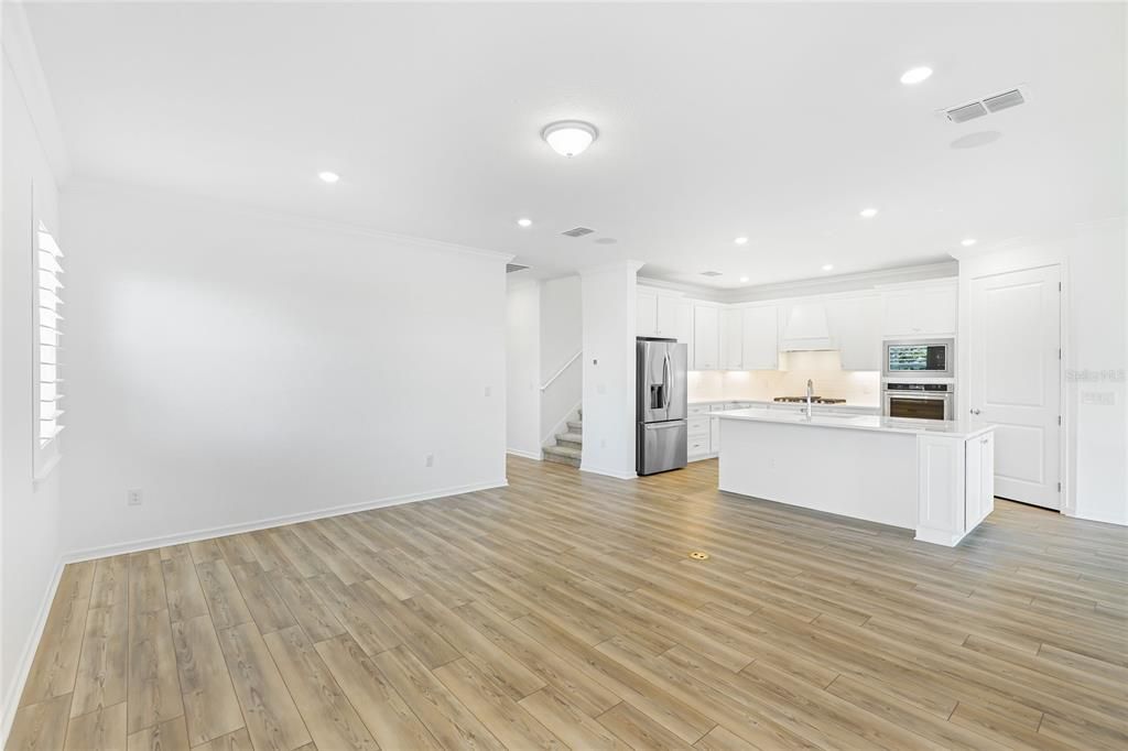 For Sale: $650,000 (3 beds, 3 baths, 2919 Square Feet)