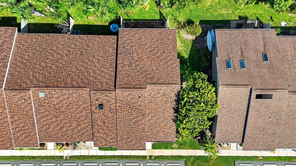 На продажу: $309,000 (2 спален, 2 ванн, 1109 Квадратных фут)