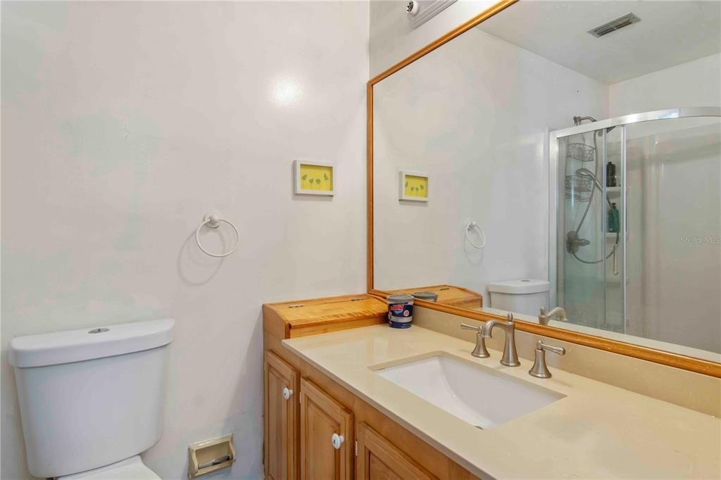 En Venta: $210,000 (2 camas, 2 baños, 1270 Pies cuadrados)