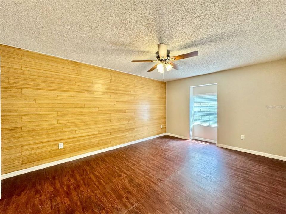 En Renta: $2,750 (4 camas, 3 baños, 2200 Pies cuadrados)