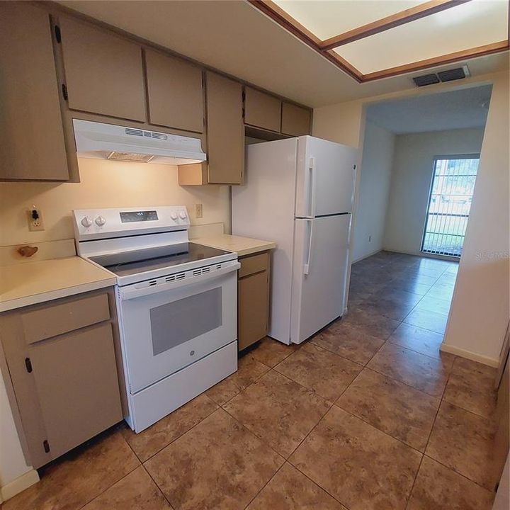 На продажу: $419,900 (3 спален, 2 ванн, 1527 Квадратных фут)