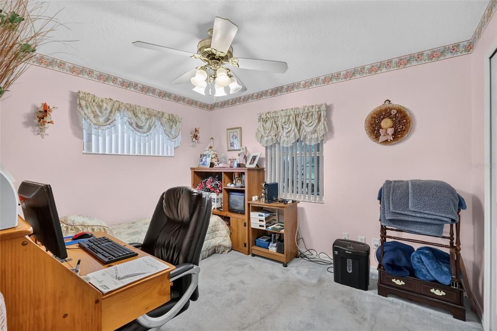 На продажу: $375,000 (3 спален, 2 ванн, 2301 Квадратных фут)