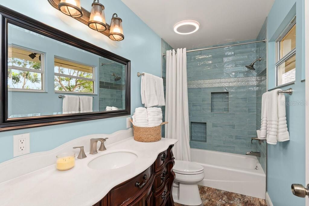 For Sale: $1,145,000 (4 beds, 4 baths, 2496 Square Feet)