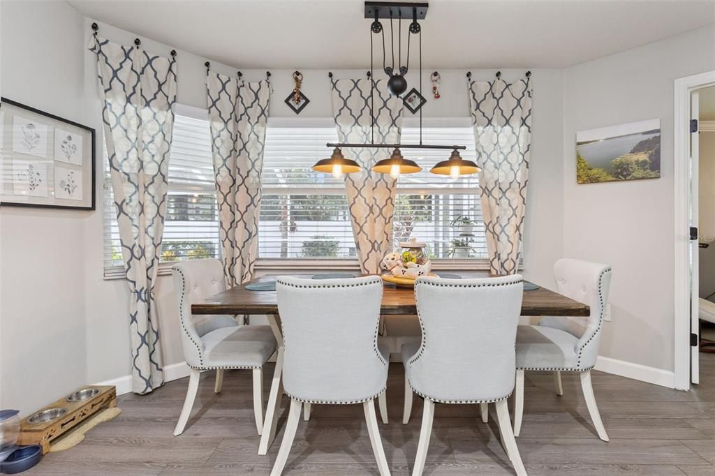 For Sale: $410,000 (3 beds, 2 baths, 2350 Square Feet)