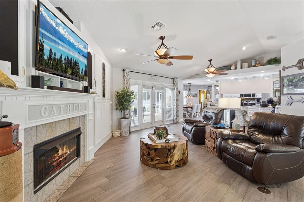For Sale: $410,000 (3 beds, 2 baths, 2350 Square Feet)