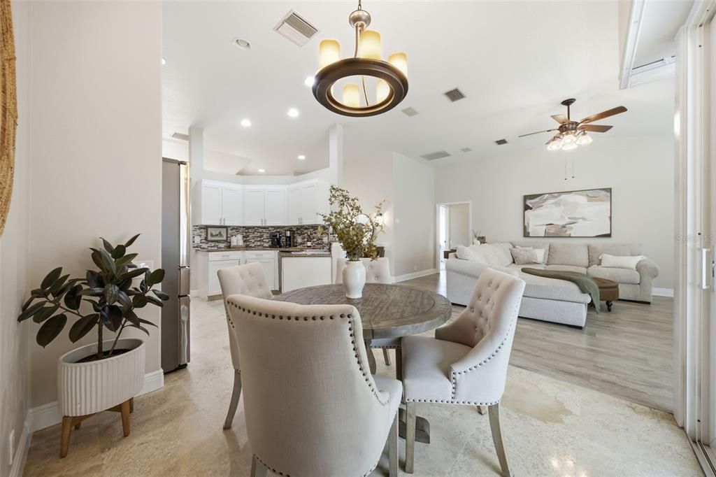 En Venta: $550,000 (3 camas, 2 baños, 1745 Pies cuadrados)