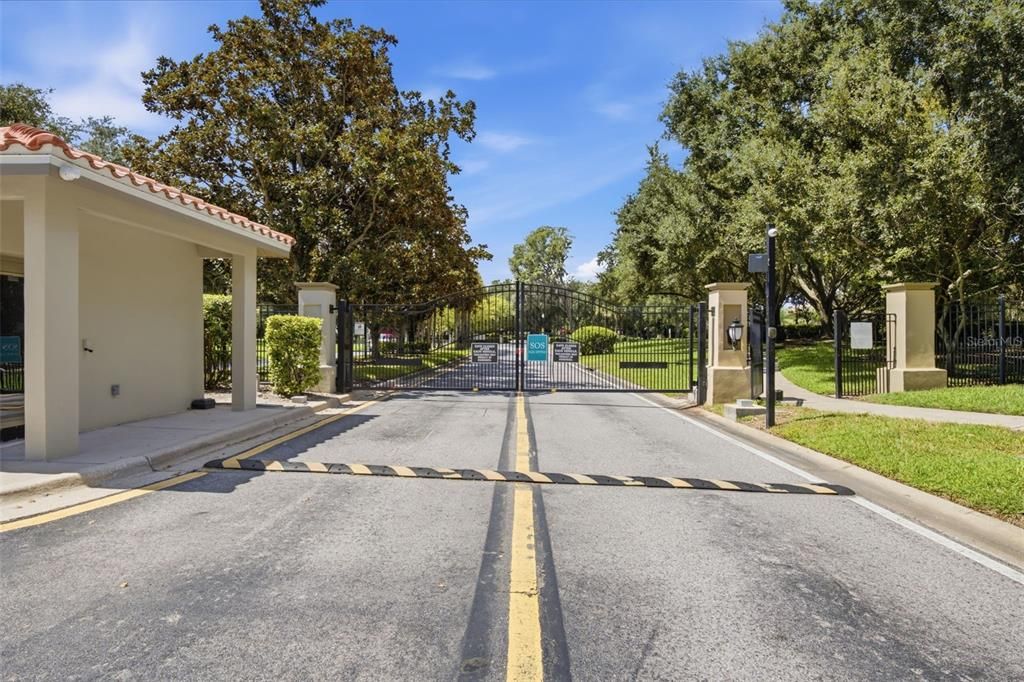 Active With Contract: $550,000 (3 beds, 2 baths, 1745 Square Feet)