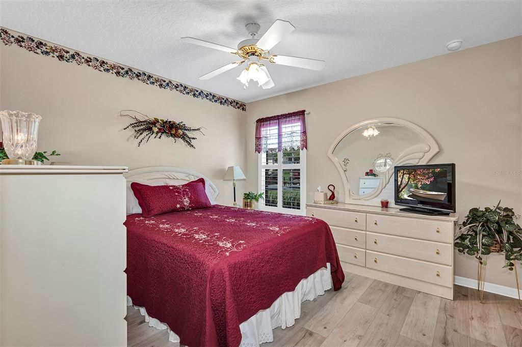 For Sale: $395,000 (3 beds, 2 baths, 2036 Square Feet)