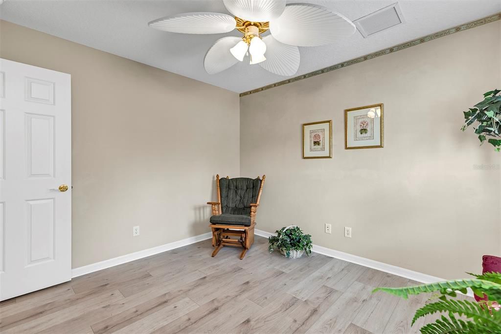 For Sale: $395,000 (3 beds, 2 baths, 2036 Square Feet)