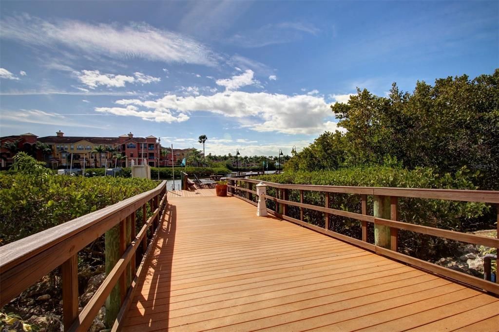 For Rent: $2,400 (2 beds, 2 baths, 1198 Square Feet)