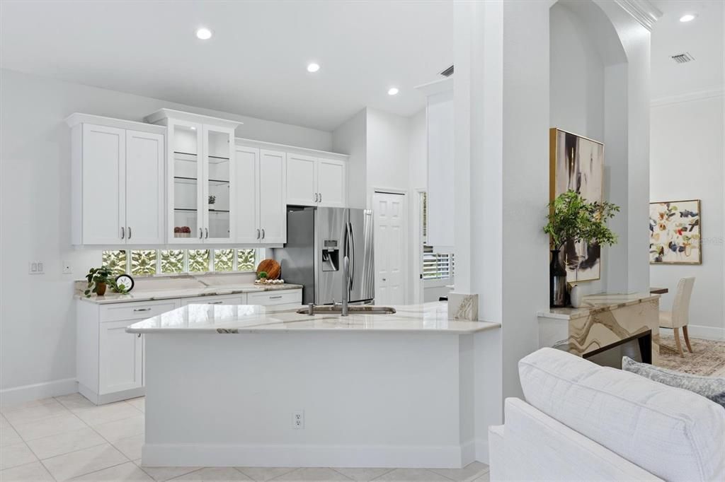 For Sale: $649,000 (3 beds, 2 baths, 2252 Square Feet)