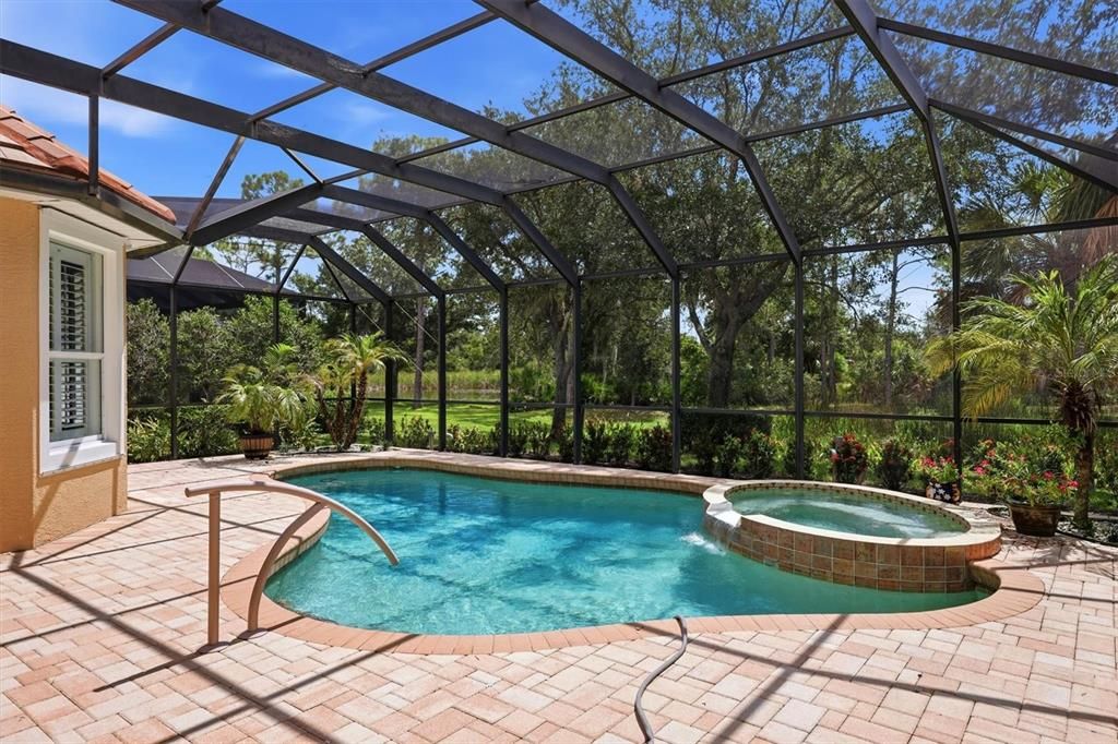 For Sale: $649,000 (3 beds, 2 baths, 2252 Square Feet)