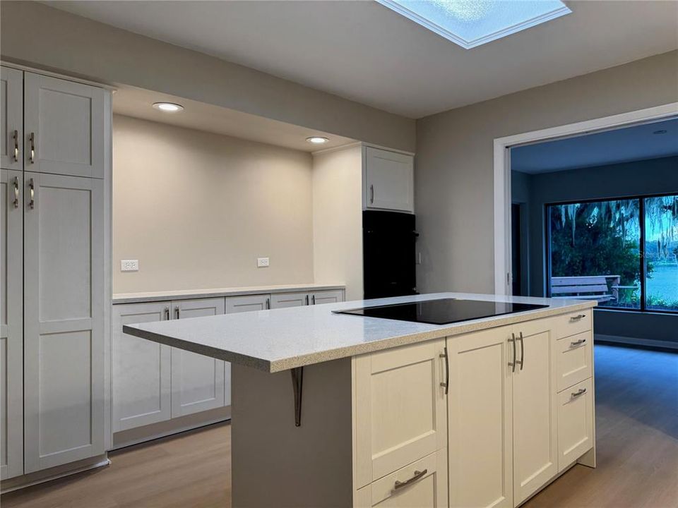 For Sale: $865,000 (5 beds, 3 baths, 3482 Square Feet)