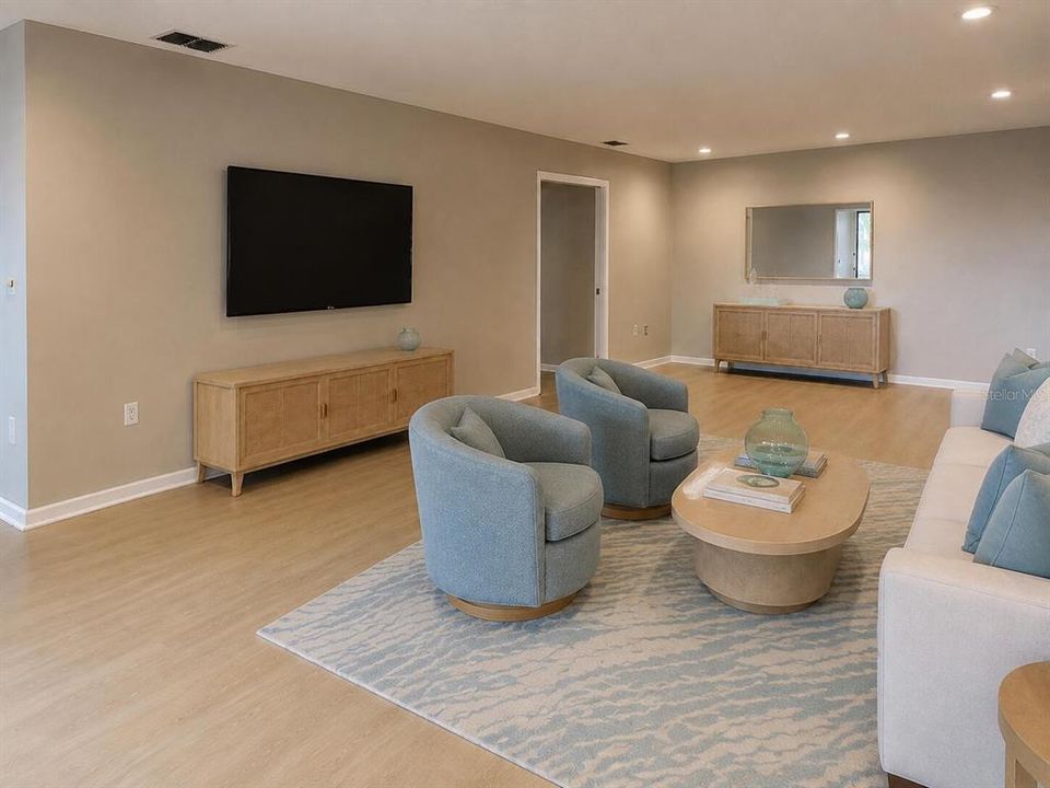 For Sale: $865,000 (5 beds, 3 baths, 3482 Square Feet)