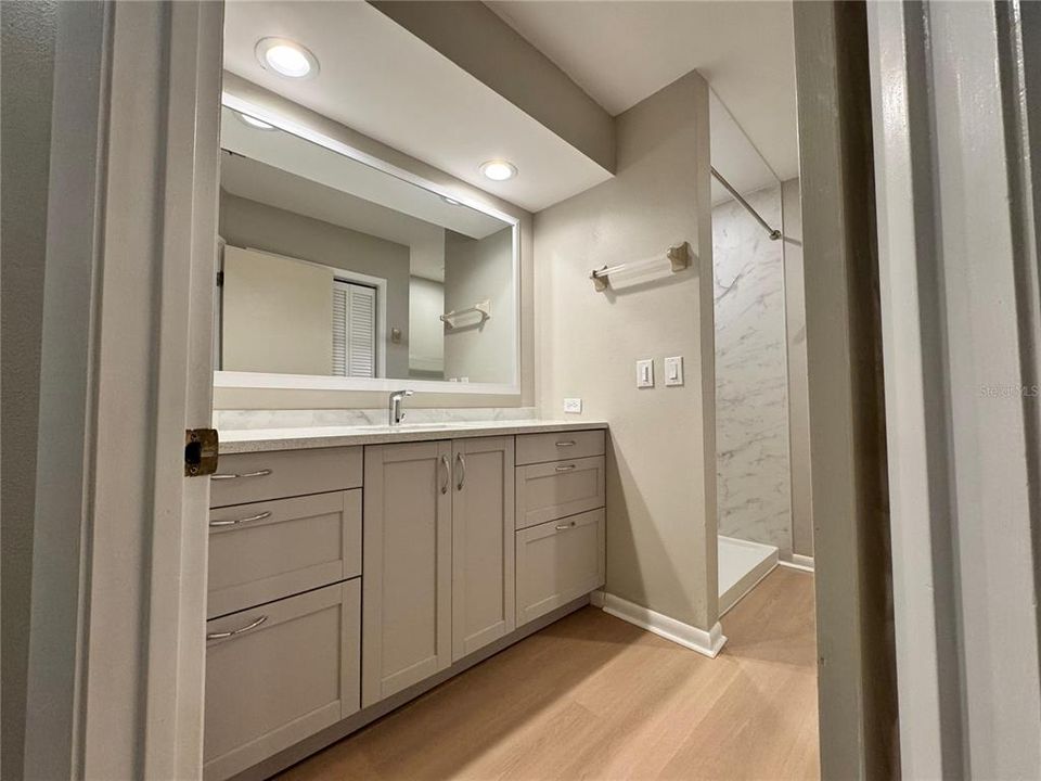 For Sale: $865,000 (5 beds, 3 baths, 3482 Square Feet)