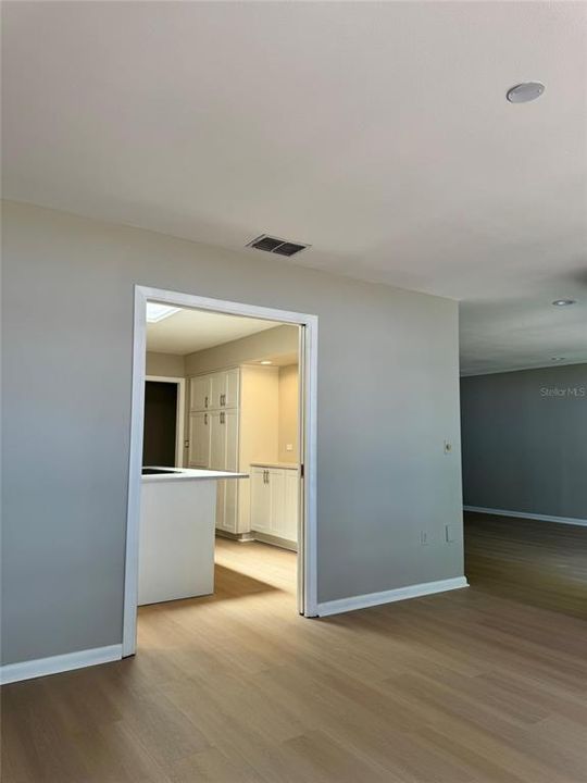 For Sale: $865,000 (5 beds, 3 baths, 3482 Square Feet)