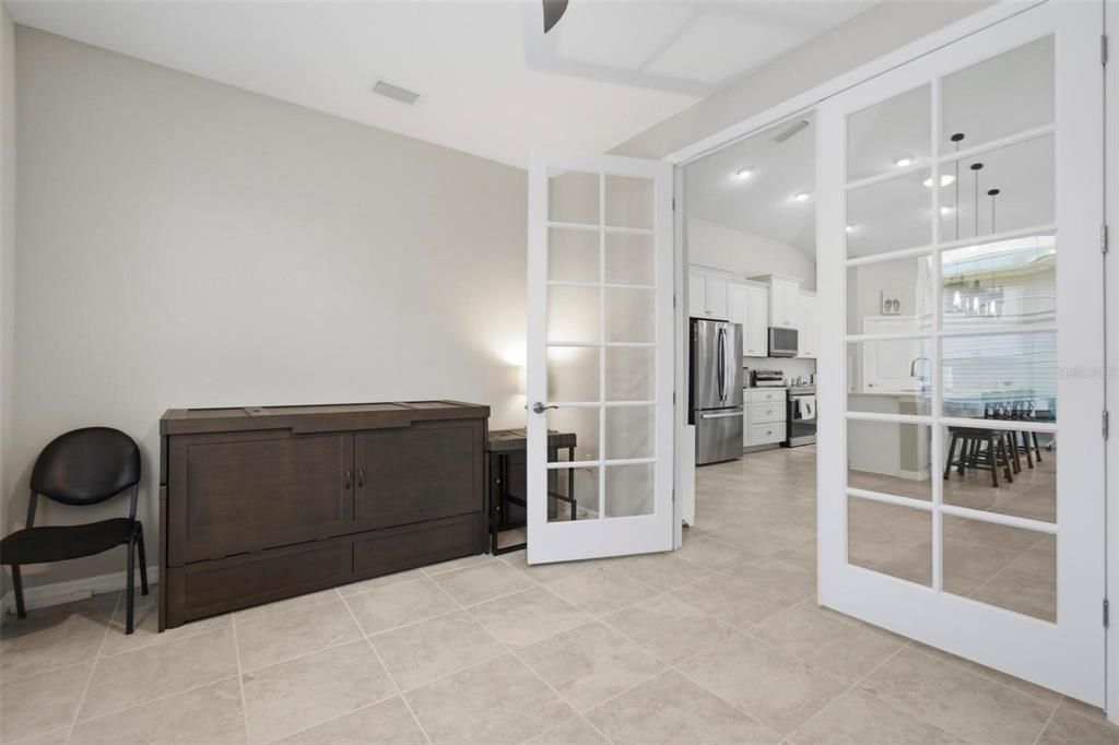 En Venta: $410,000 (2 camas, 2 baños, 1905 Pies cuadrados)