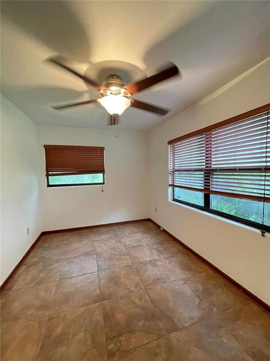 For Rent: $1,675 (3 beds, 2 baths, 1174 Square Feet)