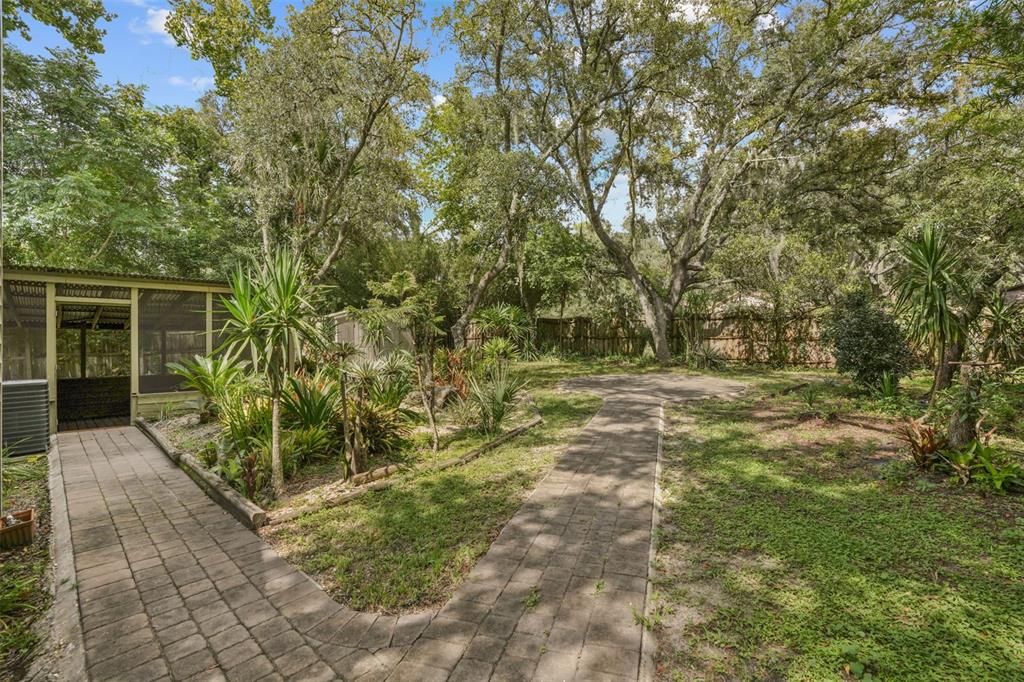For Sale: $425,000 (3 beds, 2 baths, 1905 Square Feet)