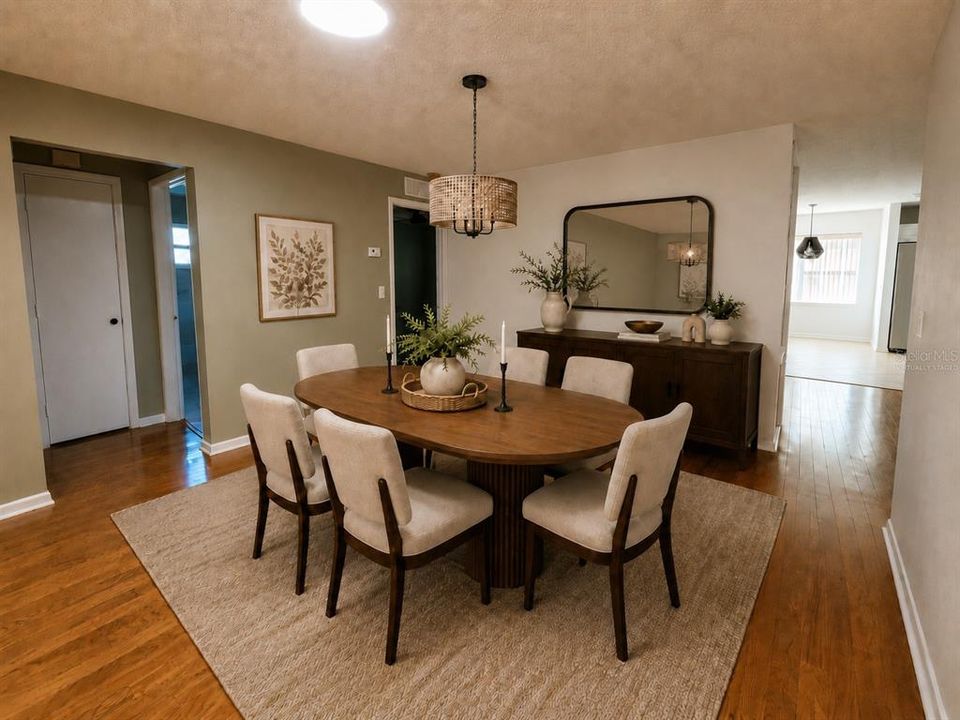 For Rent: $1,650 (2 beds, 2 baths, 1412 Square Feet)