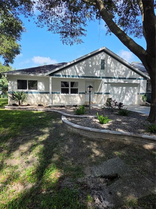 For Rent: $1,650 (2 beds, 2 baths, 1412 Square Feet)