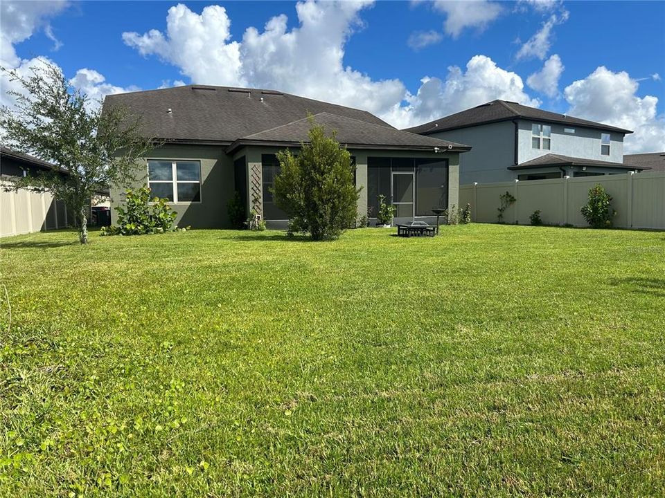 For Sale: $459,900 (4 beds, 3 baths, 2820 Square Feet)