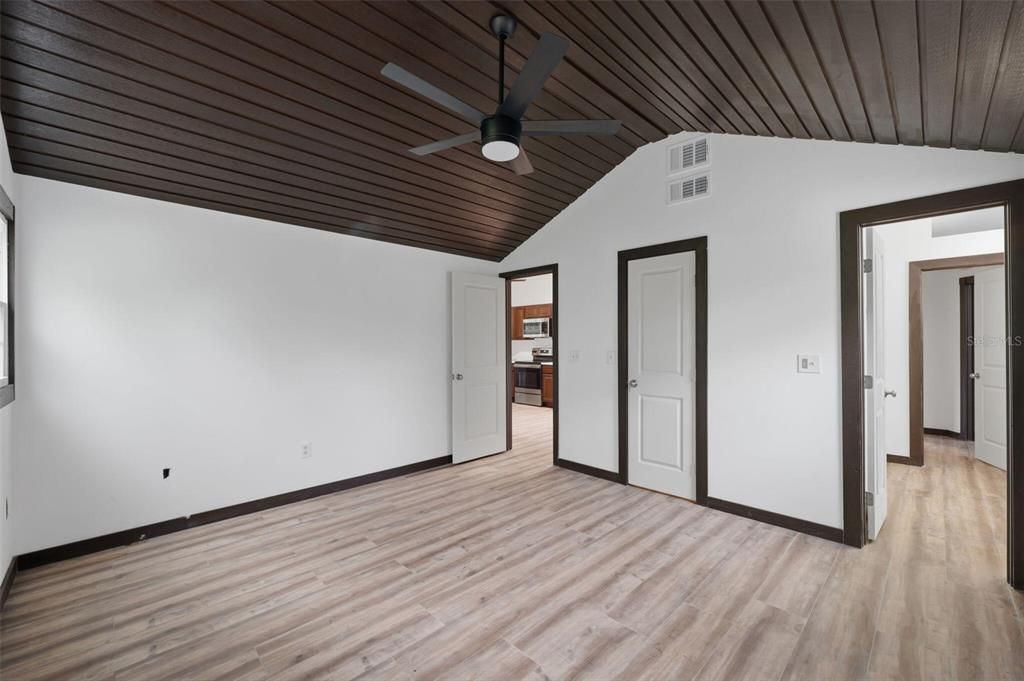 En Venta: $239,000 (3 camas, 1 baños, 1210 Pies cuadrados)