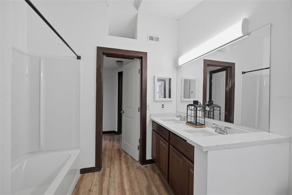 En Venta: $239,000 (3 camas, 1 baños, 1210 Pies cuadrados)