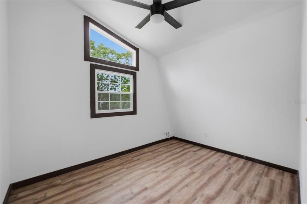 En Venta: $239,000 (3 camas, 1 baños, 1210 Pies cuadrados)