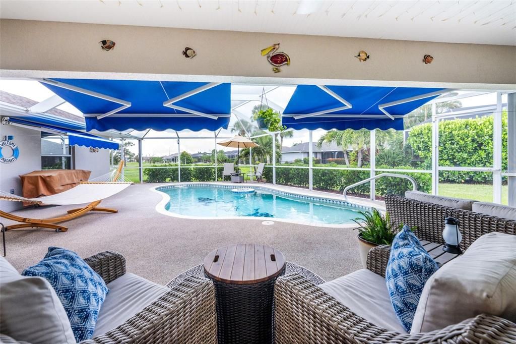 En Venta: $459,000 (4 camas, 3 baños, 2360 Pies cuadrados)