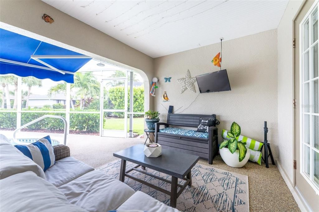 En Venta: $459,000 (4 camas, 3 baños, 2360 Pies cuadrados)