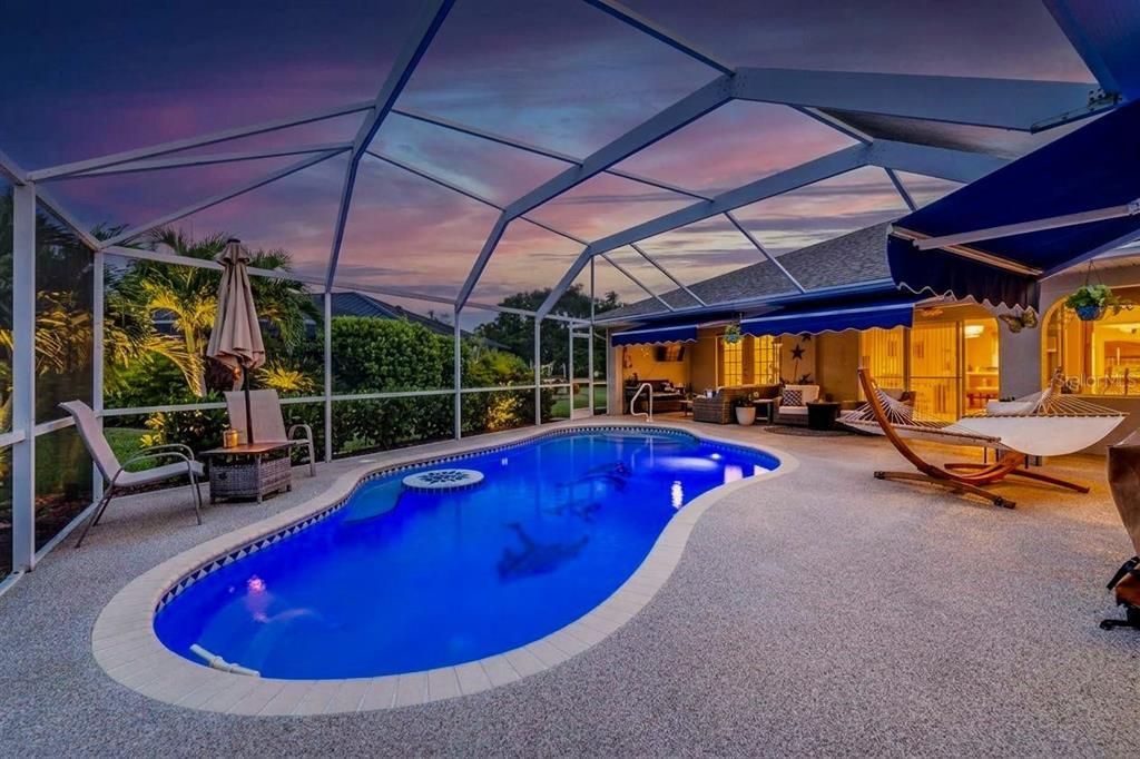 En Venta: $459,000 (4 camas, 3 baños, 2360 Pies cuadrados)