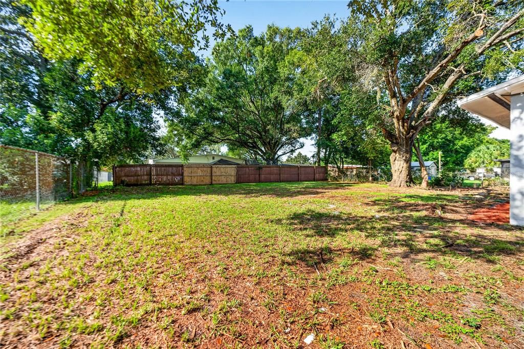 For Sale: $249,900 (3 beds, 1 baths, 900 Square Feet)