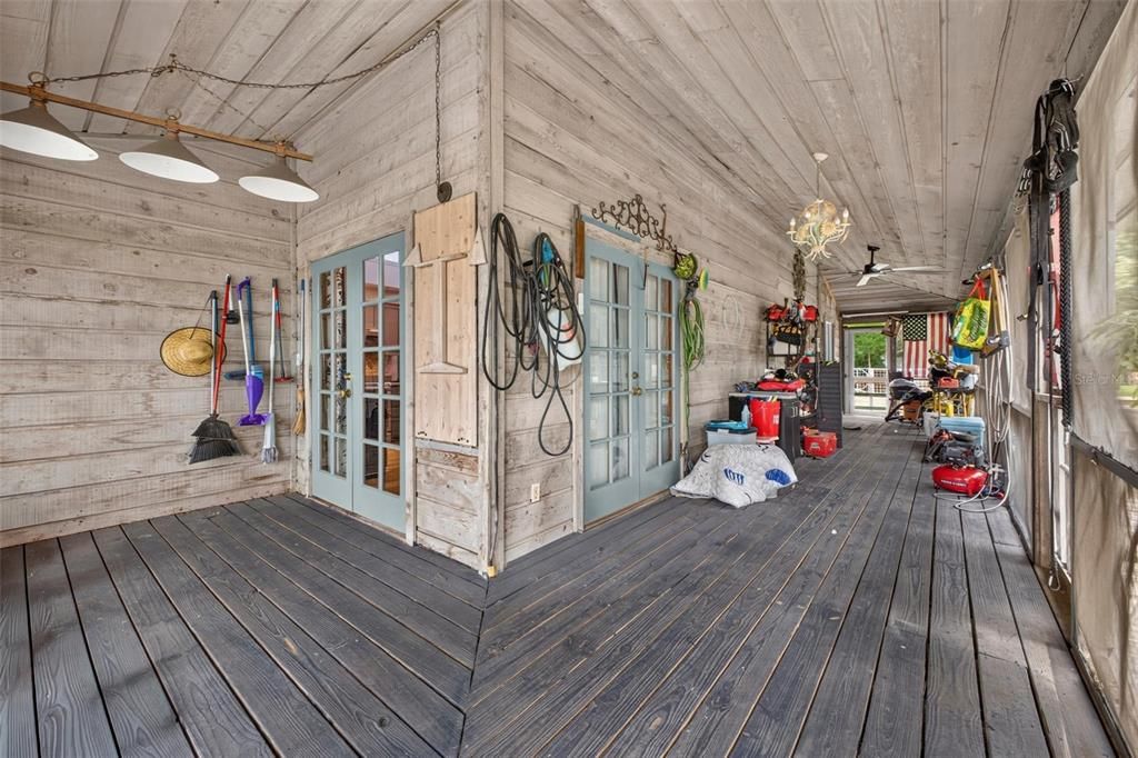 For Sale: $399,000 (2 beds, 2 baths, 1653 Square Feet)