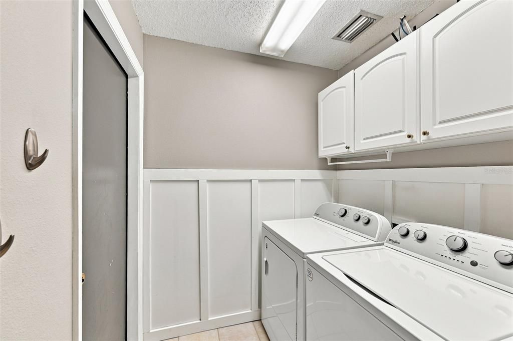For Sale: $310,000 (4 beds, 2 baths, 1519 Square Feet)