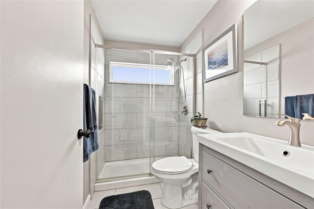 For Sale: $310,000 (4 beds, 2 baths, 1519 Square Feet)