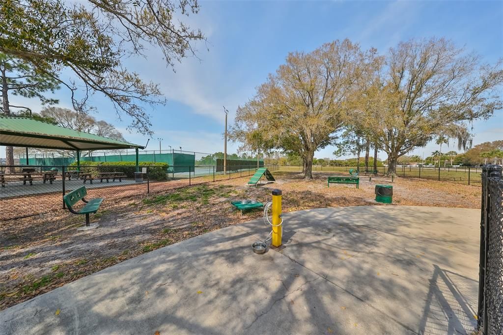 For Sale: $310,000 (4 beds, 2 baths, 1519 Square Feet)