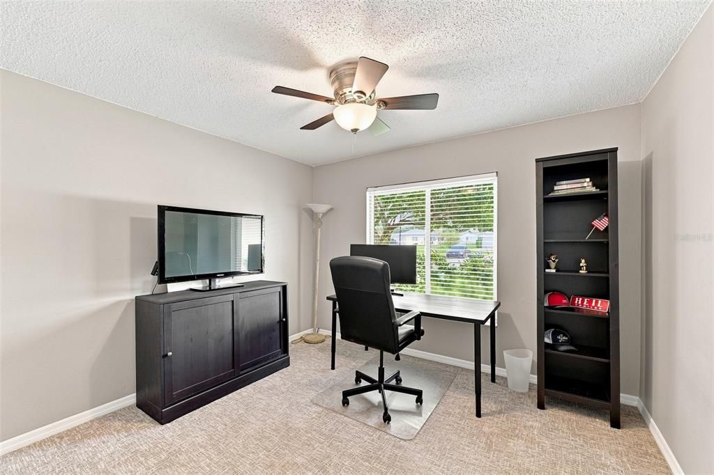 For Sale: $310,000 (4 beds, 2 baths, 1519 Square Feet)