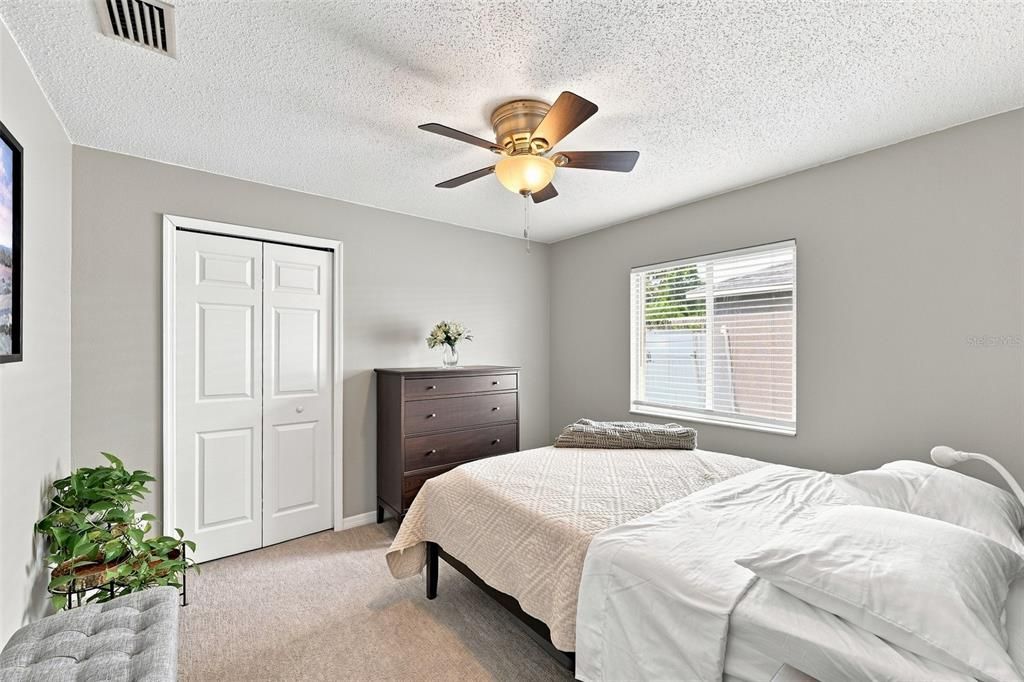 For Sale: $310,000 (4 beds, 2 baths, 1519 Square Feet)