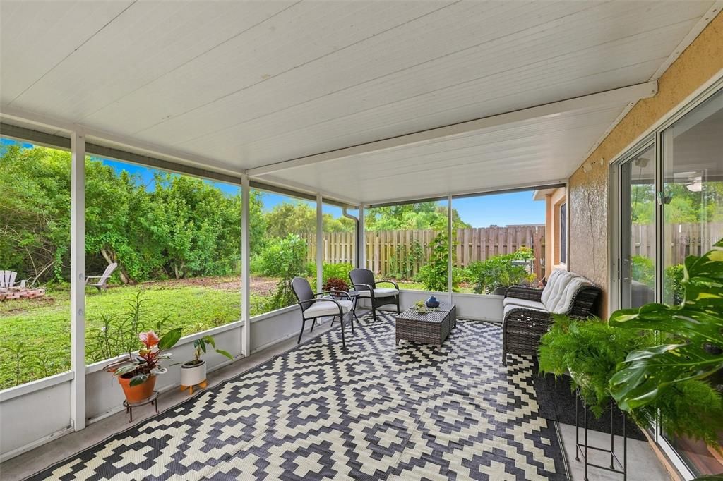 For Sale: $310,000 (4 beds, 2 baths, 1519 Square Feet)