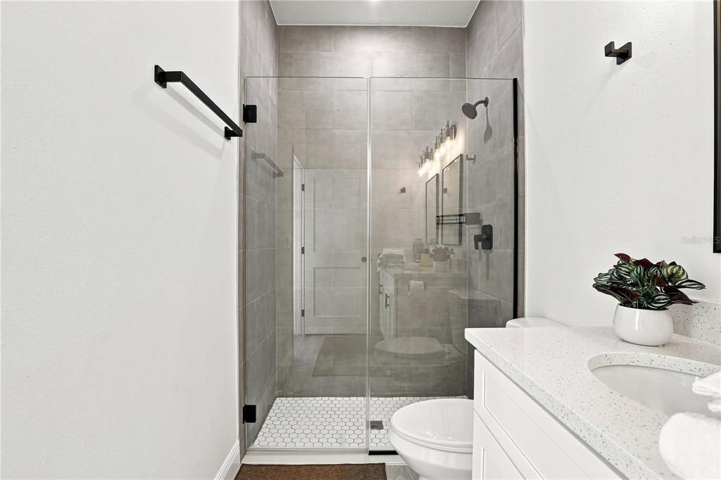 For Sale: $315,000 (4 beds, 2 baths, 1774 Square Feet)