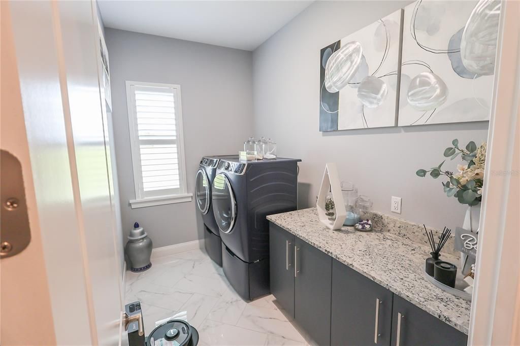 For Sale: $774,900 (4 beds, 3 baths, 2701 Square Feet)