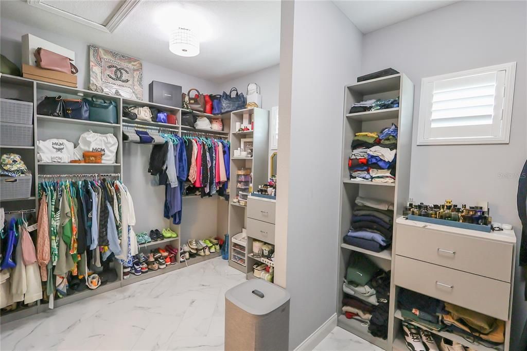 For Sale: $774,900 (4 beds, 3 baths, 2701 Square Feet)