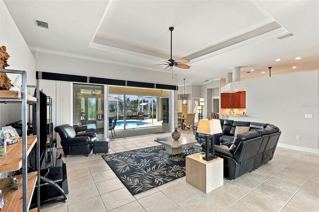 Active With Contract: $860,000 (3 beds, 2 baths, 2453 Square Feet)