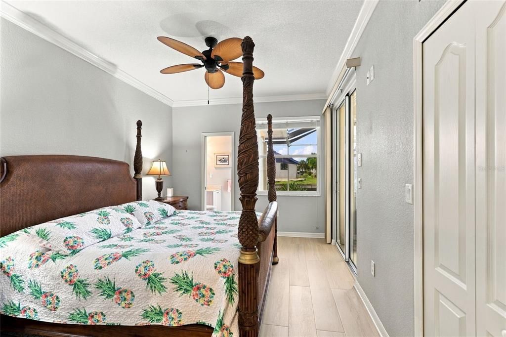 Active With Contract: $860,000 (3 beds, 2 baths, 2453 Square Feet)