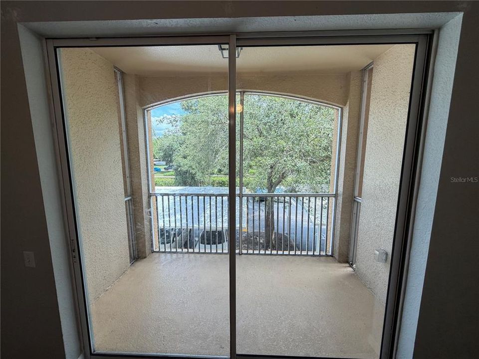 For Rent: $1,999 (3 beds, 2 baths, 1247 Square Feet)
