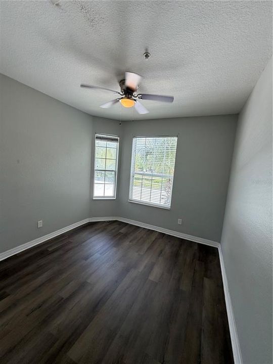 For Rent: $1,999 (3 beds, 2 baths, 1247 Square Feet)