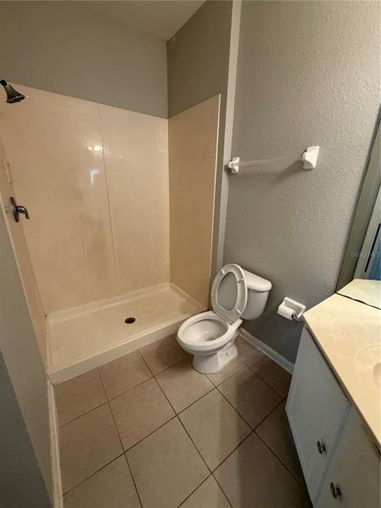 For Rent: $1,999 (3 beds, 2 baths, 1247 Square Feet)